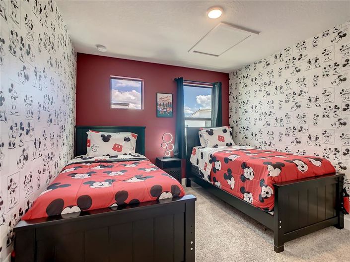 Image No.17-4 Bed Property for sale