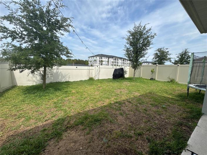 Image No.17-4 Bed Property for sale