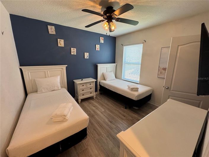 Image No.41-6 Bed Property for sale