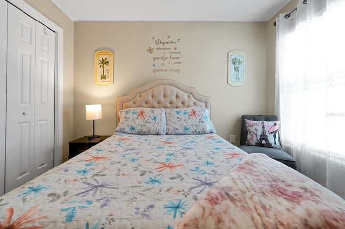 Image No.40-4 Bed Property for sale