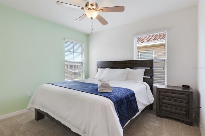 Image No.22-6 Bed Property for sale
