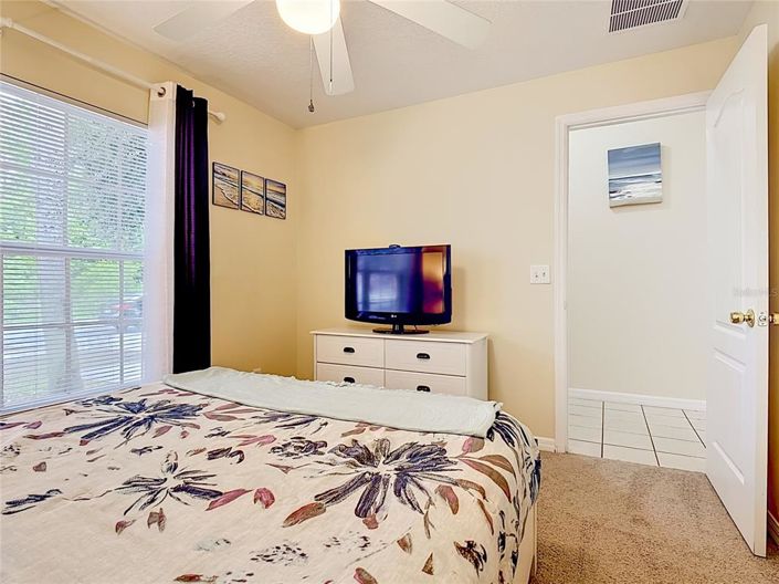Image No.24-5 Bed Property for sale