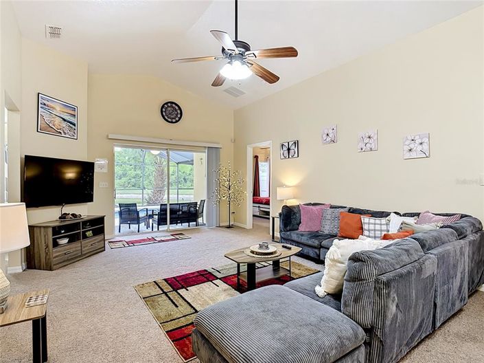Image No.7-5 Bed Property for sale