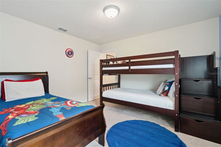 Image No.26-7 Bed Property for sale