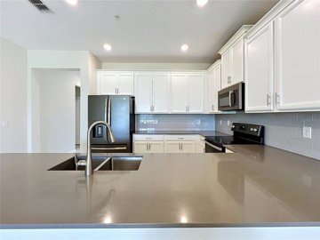 fa005713