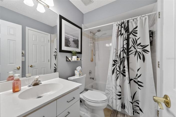 Image No.43-3 Bed Townhouse for sale