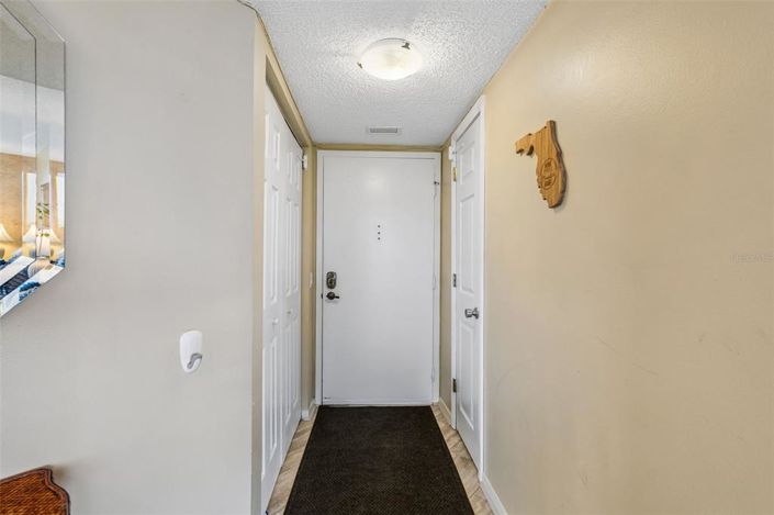 Image No.32-2 Bed Property for sale