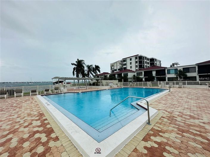 Image No.45-2 Bed Property for sale