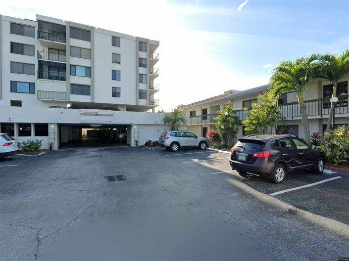 Image No.46-2 Bed Property for sale