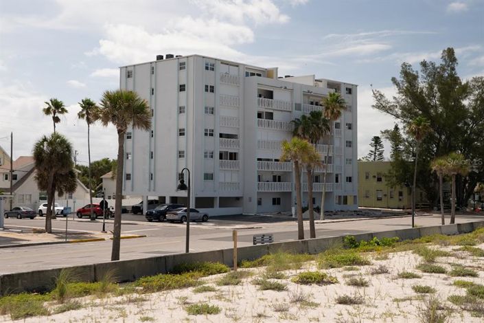 Image No.28-Propriété de 2 chambres à vendre à St. Pete Beach