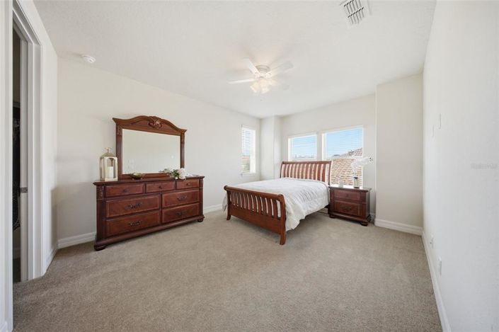 Image No.39-7 Bed Property for sale