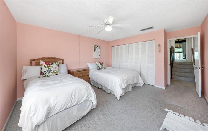 Image No.25-4 Bed Property for sale