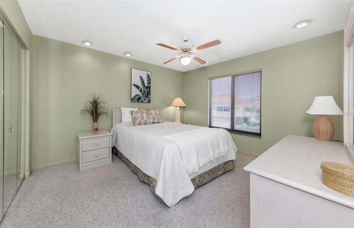 Image No.29-4 Bed Property for sale