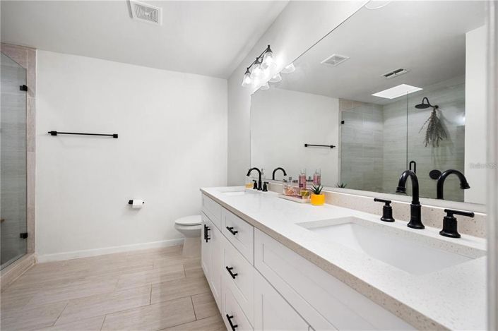Image No.22-2 Bed Townhouse for sale