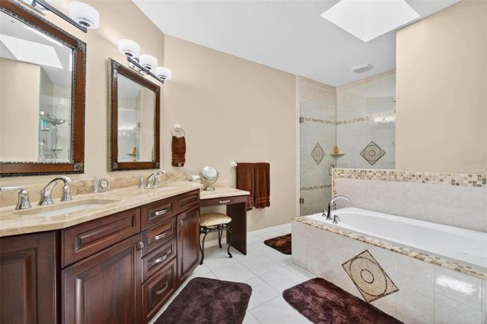 Image No.23-3 Bed Townhouse for sale