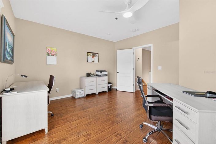 Image No.31-3 Bed Townhouse for sale