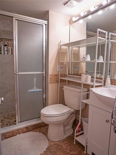 Image No.26-3 Bed Property for sale