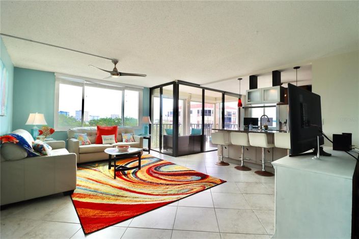 Image No.6-2 Bed Property for sale