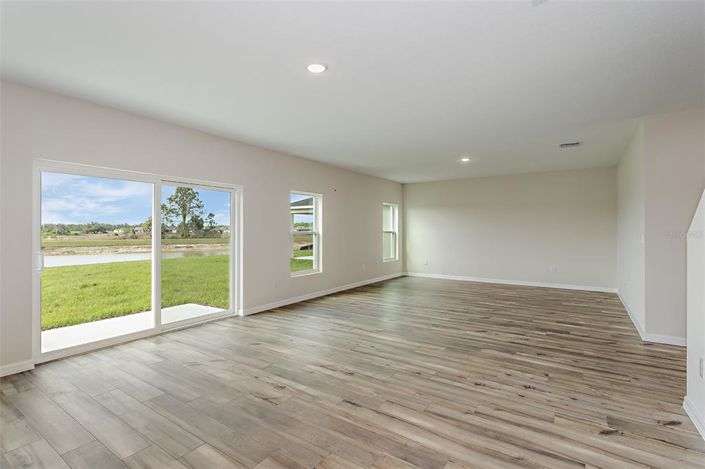 Image No.3-Propriété de 5 chambres à vendre à Haines City