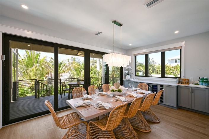 Image No.23-4 Bed Property for sale