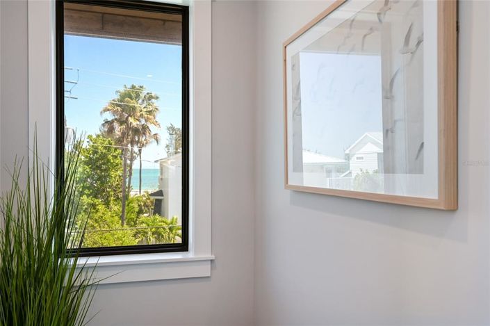 Image No.50-4 Bed Property for sale