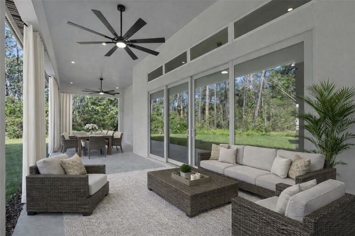 Image No.60-5 Bed Property for sale