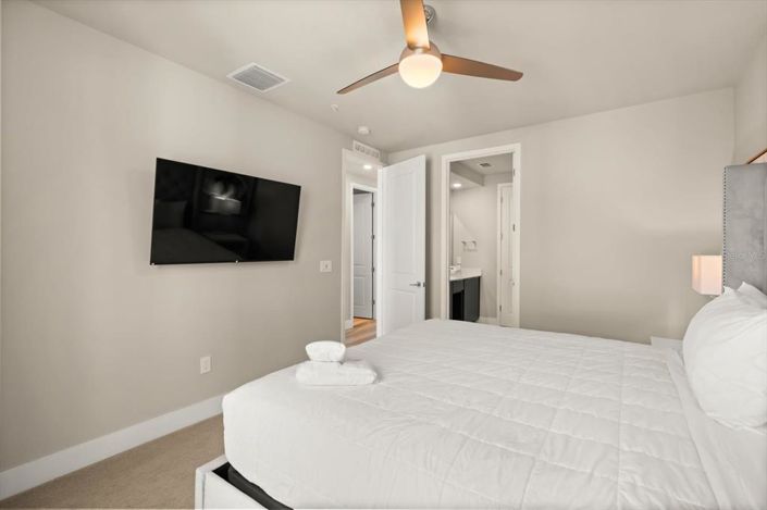 Image No.11-5 Bed Property for sale