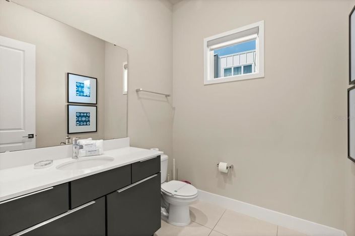 Image No.21-5 Bed Property for sale