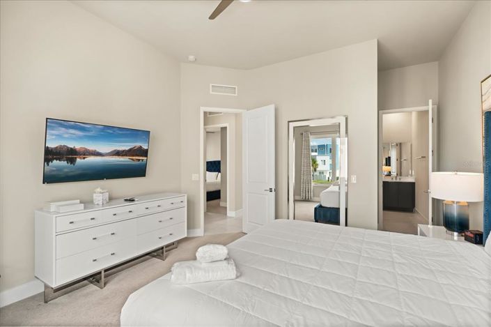 Image No.29-5 Bed Property for sale