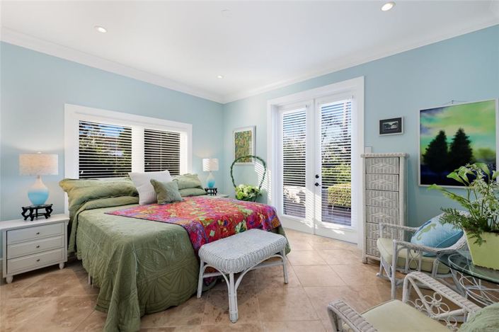 Image No.20-4 Bed Property for sale