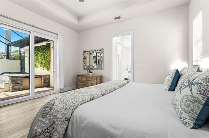 Image No.9-Propriété de 3 chambres à vendre à Sarasota