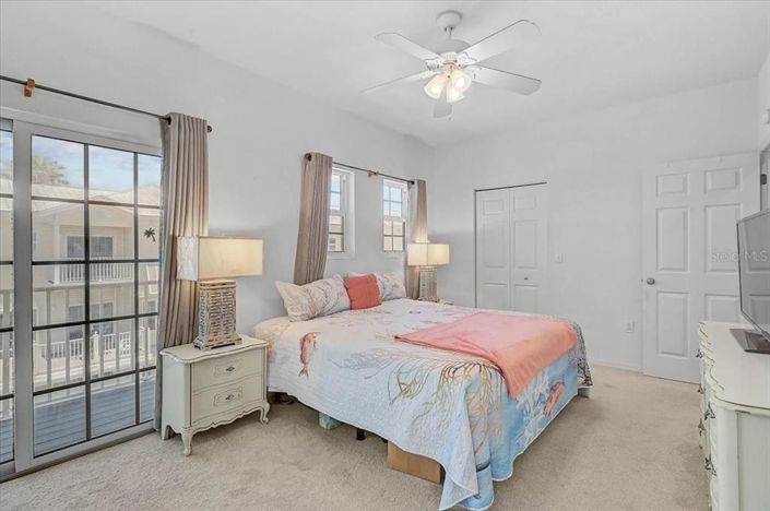 Image No.27-3 Bed Property for sale
