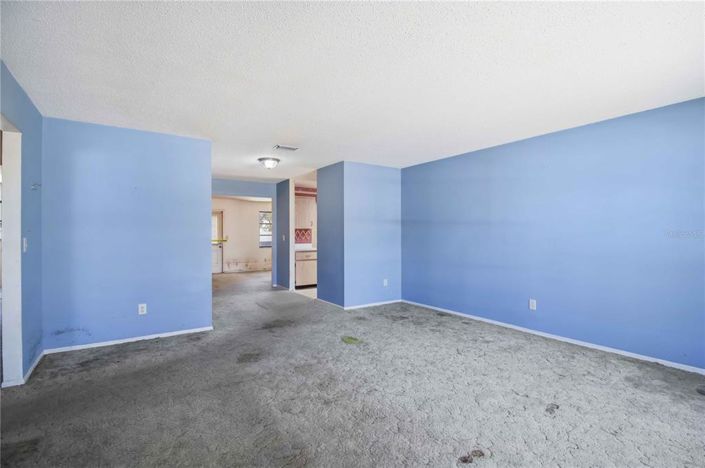 Image No.6-3 Bed Property for sale