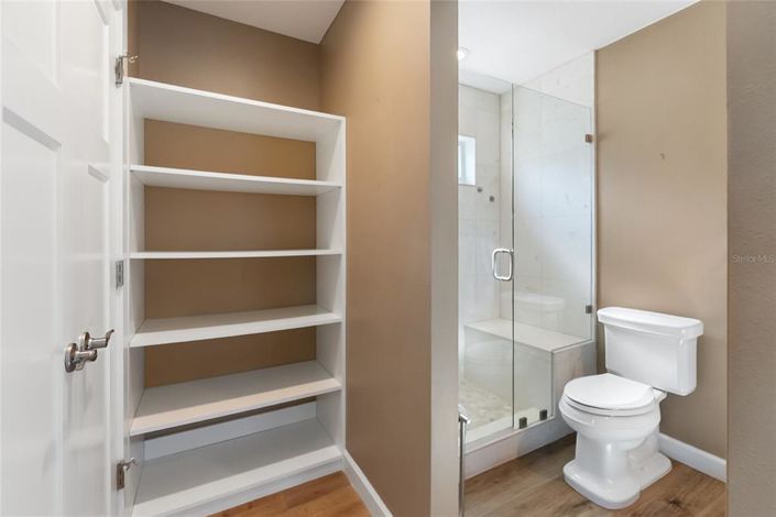 Image No.30-3 Bed Property for sale