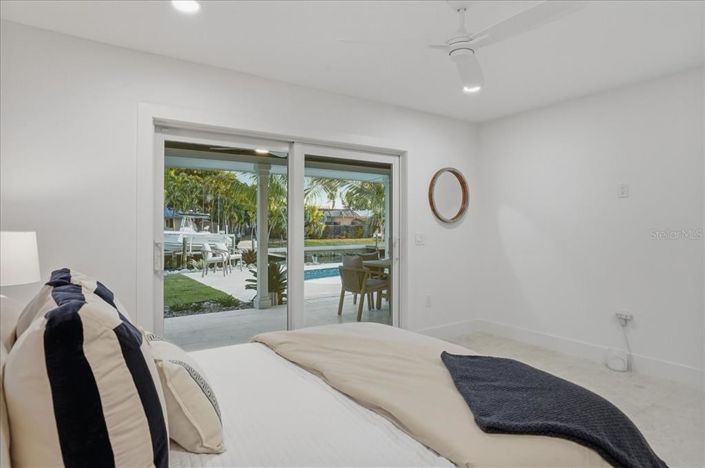 Image No.41-4 Bed Property for sale