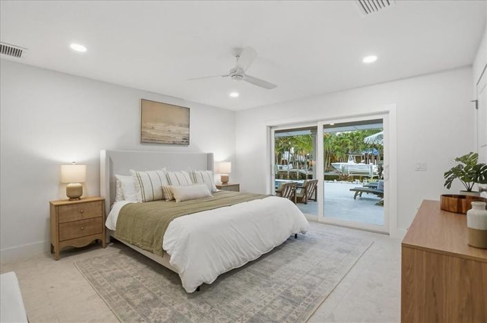 Image No.46-4 Bed Property for sale