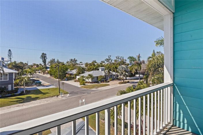 Image No.22-4 Bed Property for sale