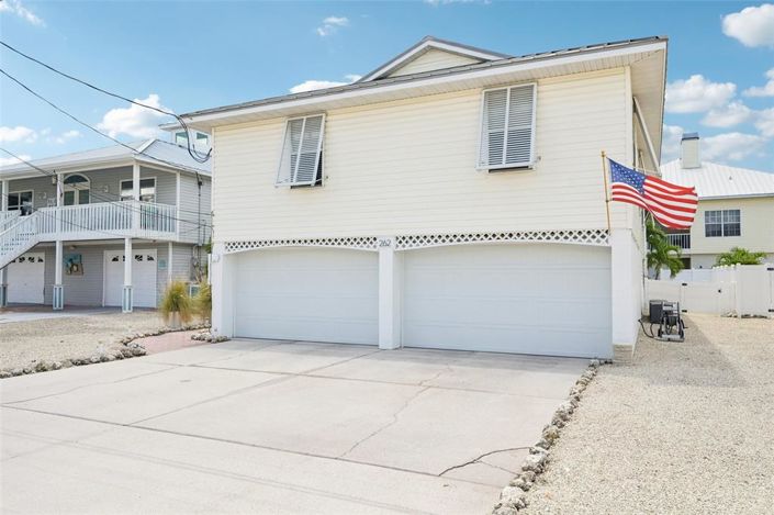 Image No.2-3 Bed Property for sale