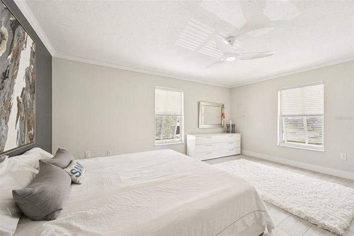 Image No.24-3 Bed Property for sale