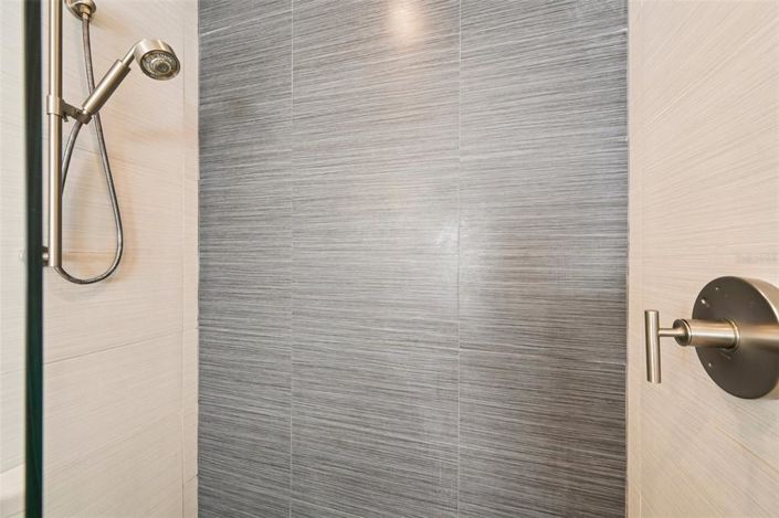 Image No.26-3 Bed Property for sale