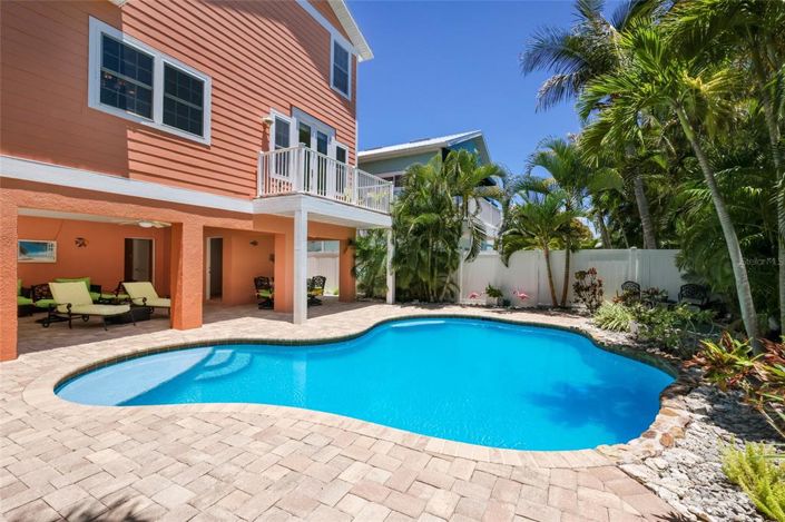 Image No.39-4 Bed Property for sale