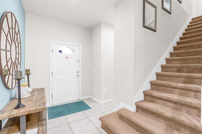 Image No.22-4 Bed Townhouse for sale