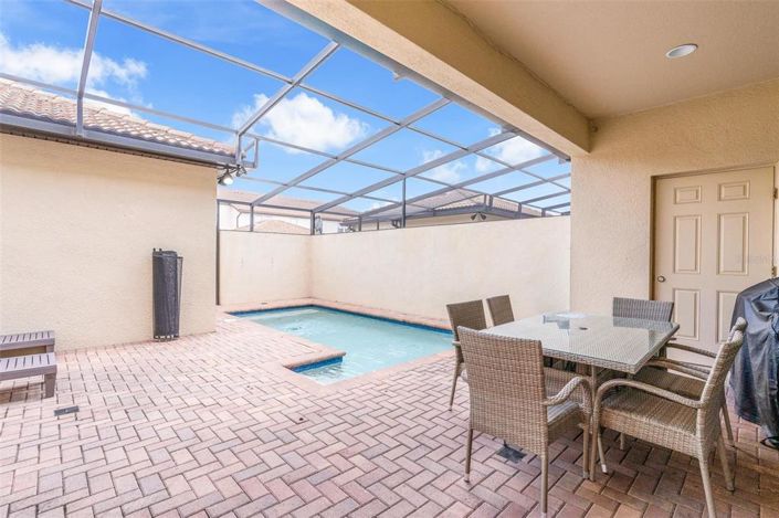 Image No.24-4 Bed Townhouse for sale