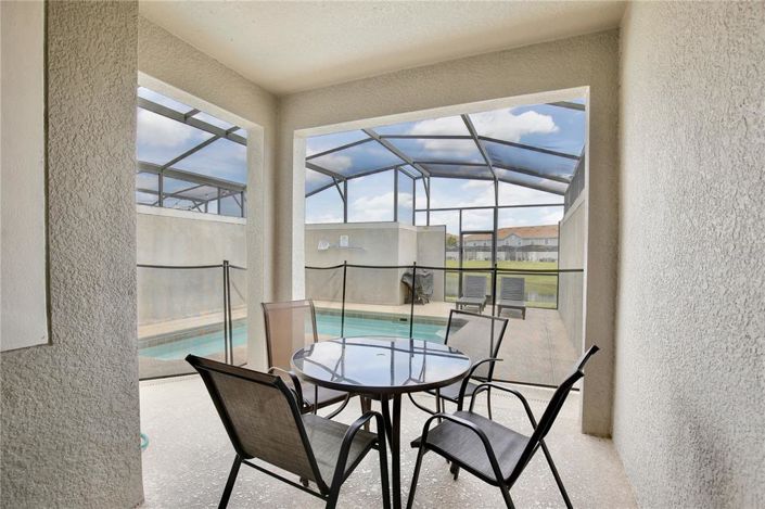 Image No.27-4 Bed Townhouse for sale