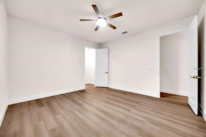 Image No.23-4 Bed Property for sale