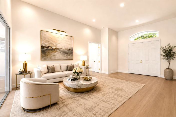 Image No.5-4 Bed Property for sale