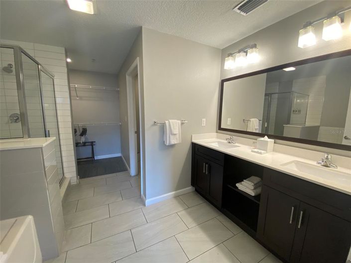 Image No.37-2 Bed Property for sale