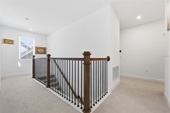 Image No.35-6 Bed Property for sale