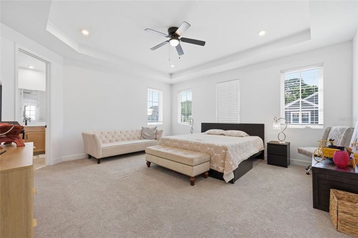 Image No.39-6 Bed Property for sale