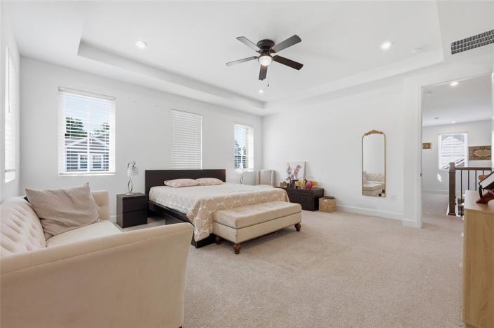 Image No.40-6 Bed Property for sale